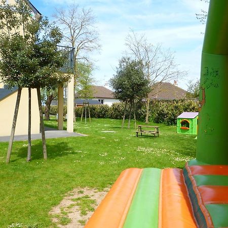 Residence Le Bois Flotte Merville-Franceville-Plage Kültér fotó