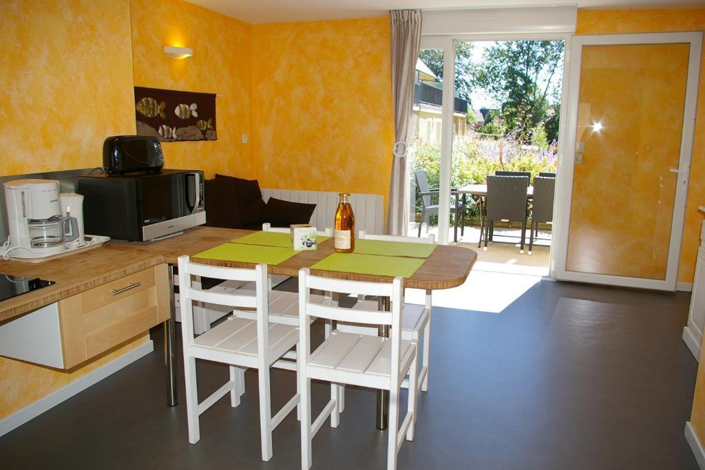 Residence Le Bois Flotte Merville-Franceville-Plage Szoba fotó